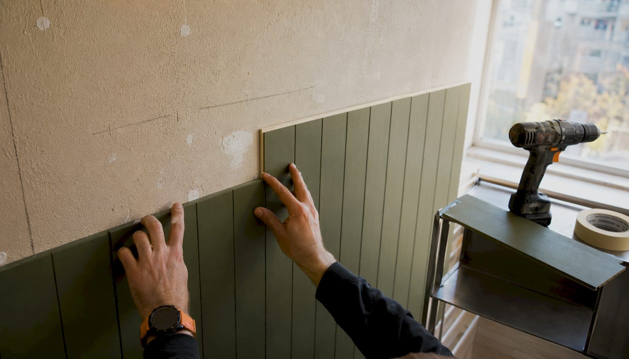 How editorial content shapes home décor choices 3 Hands installing terracotta modular wall panels