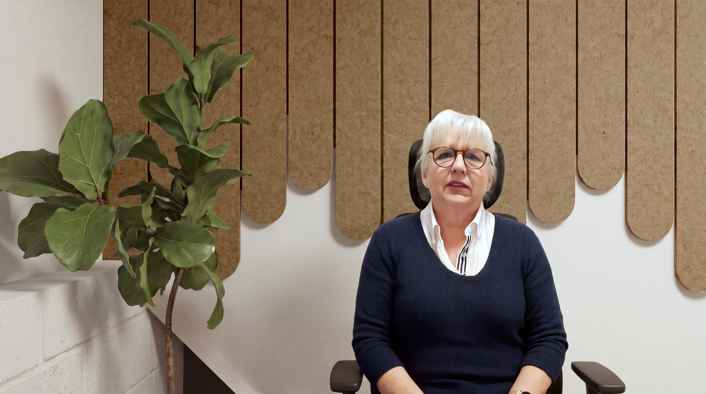 How DwellForms Helped Create a Clearer Teaching Background for an Online Sign Language Tutor 2